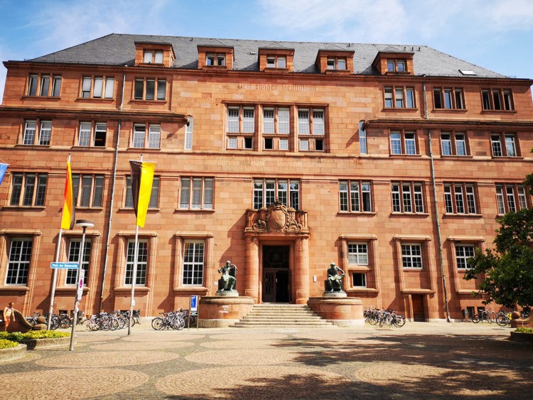 Eingang - Albert-Ludwigs-Universität Freiburg, Kollegiengebäude I (KG I)