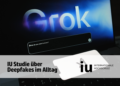 Laptop mit KI-Chatbot Grok über "X", IU Studie Deepfakes